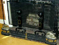 fire_andirons_black_set_and_fender_red.jpg (26724 bytes)