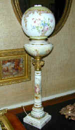 lighting_putti_china_banquet_lamp_red.jpg (39090 bytes)