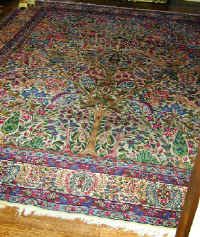 rug_qum_room_size_red.jpg (72331 bytes)